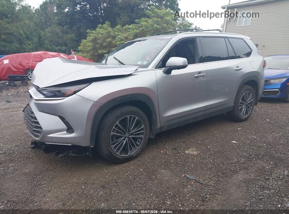 5TDADAB5XRS010889 2024 TOYOTA GRAND HIGHLANDER Silver Przód lewy