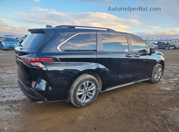 5TDASKFC0NS042393 2022 TOYOTA SIENNA Black Rear right