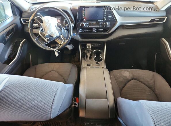 5TDBBRCH1NS554029 2022 TOYOTA HIGHLANDER Silver Dashboard view