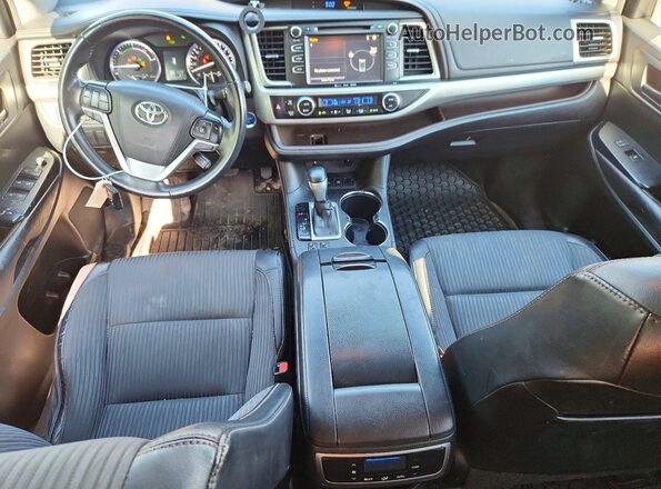 5TDBCRFH5GS018499 2016 TOYOTA HIGHLANDER Maroon Vista del salpicadero