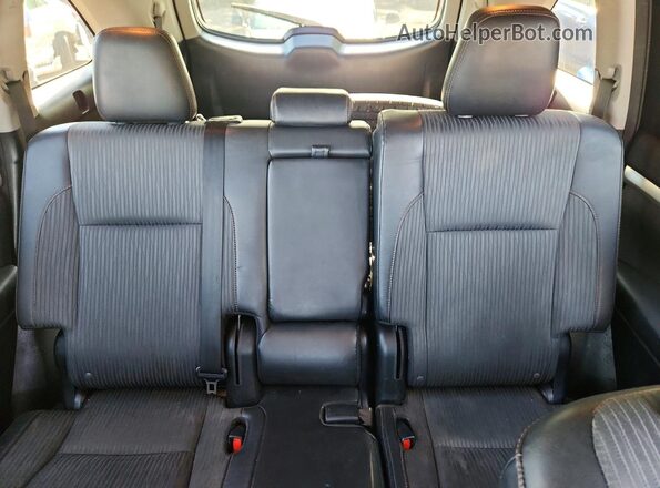5TDBCRFH5GS018499 2016 TOYOTA HIGHLANDER Maroon Vista de los asientos traseros