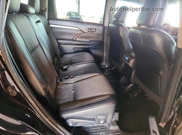 5TDBKRFH1GS299591 2016 TOYOTA HIGHLANDER Black Widok wnętrza z tyłu
