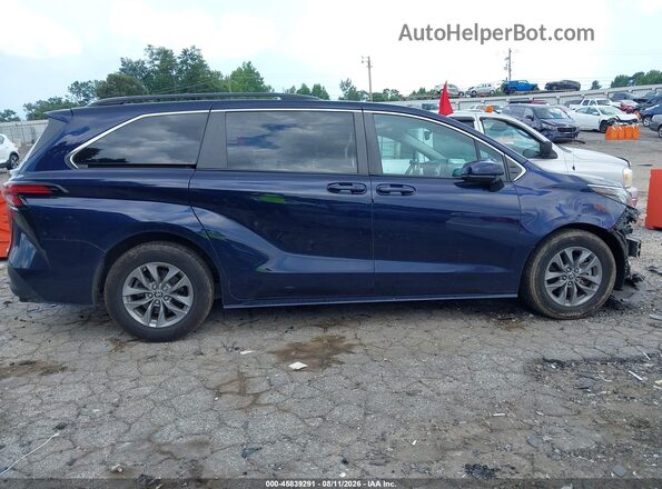 5TDBRKEC4MS032420 2021 TOYOTA SIENNA Blue Widok wnętrza z tyłu