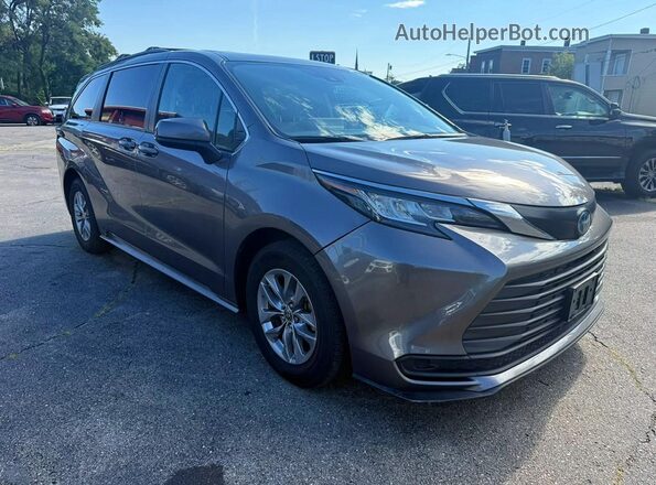 5TDBRKEC5NS122564 2022 TOYOTA SIENNA Black Przód prawy