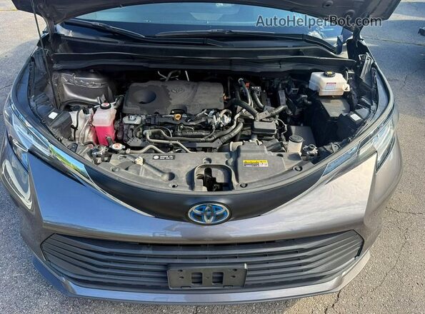 5TDBRKEC5NS122564 2022 TOYOTA SIENNA Black Widok z przodu