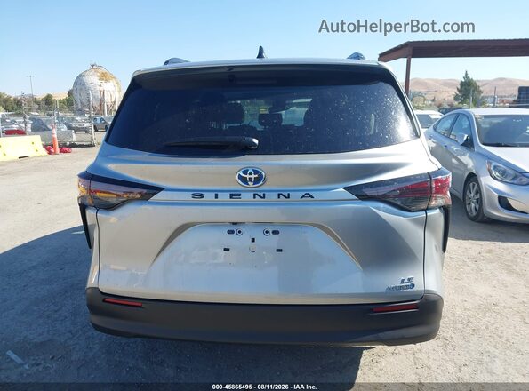 5TDBRKEC5RS217924 2024 TOYOTA SIENNA Gray 