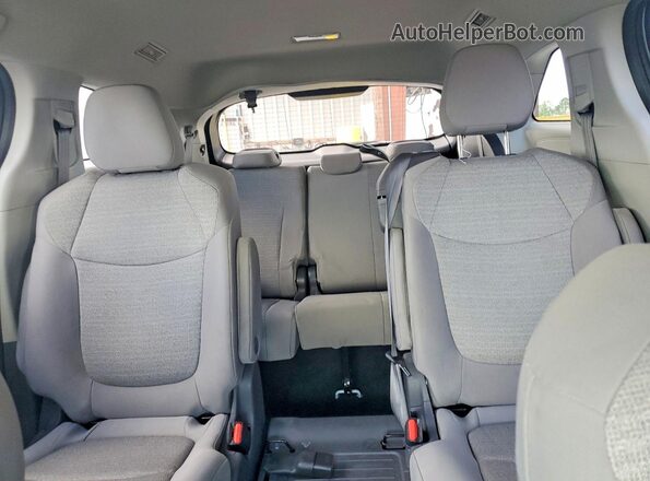 5TDBRKEC6MS028482 2021 TOYOTA SIENNA White 