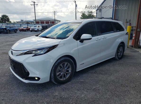 5TDBRKEC6MS028482 2021 TOYOTA SIENNA White Tył lewy