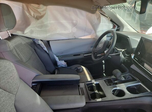5TDBRKEC7SS287589 2025 TOYOTA SIENNA White Вид салону спереду