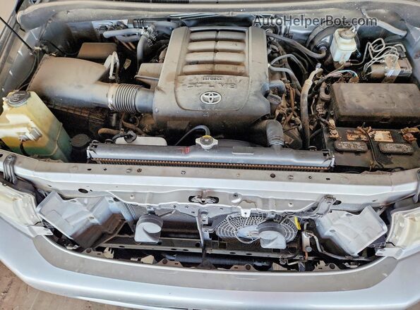 5TDBW5G11GS133019 2016 TOYOTA SEQUOIA Silver Engine compartment view