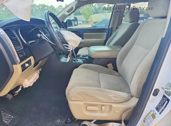 5TDBY5G10LS180367 2020 TOYOTA SEQUOIA Белый Вид салона спереди