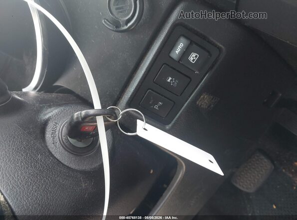 5TDBY5G11JS160089 2018 TOYOTA SEQUOIA Серый Вид панели приборов