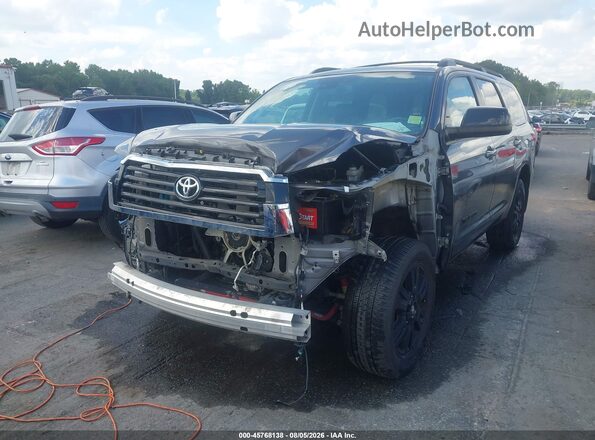5TDBY5G11JS160089 2018 TOYOTA SEQUOIA Серый Передняя левая четверть