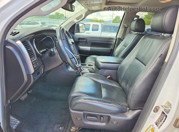 5TDBY5G14JS160264 2018 TOYOTA SEQUOIA White Front interior view