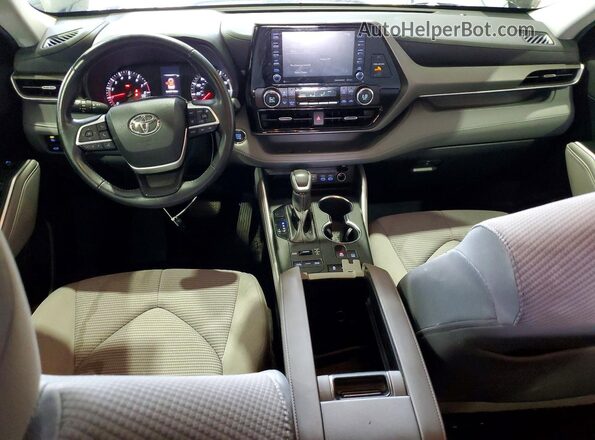 5TDBZRBH3NS231954 2022 TOYOTA HIGHLANDER Silver Widok deski rozdzielczej