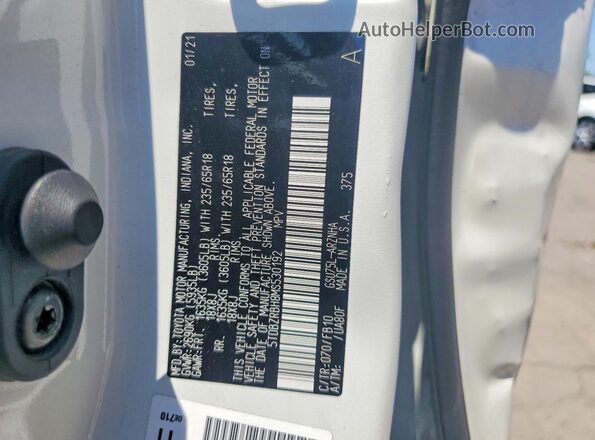 5TDBZRBH8MS530192 2021 TOYOTA HIGHLANDER White VIN კოდის სტიკერის ხედი