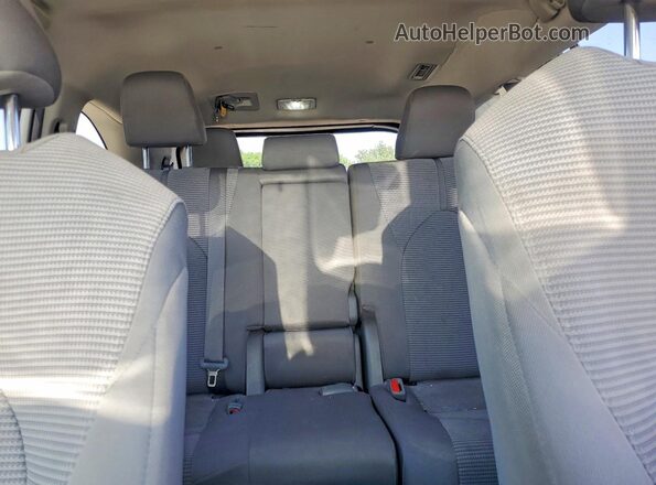 5TDBZRBH8MS530192 2021 TOYOTA HIGHLANDER White უკანა სავარძლების ხედი