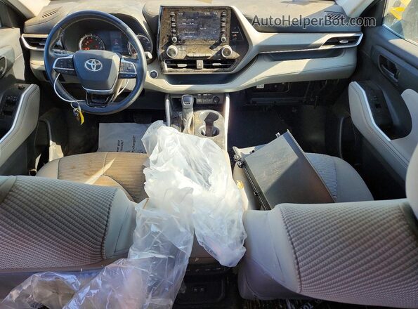 5TDBZRBH8MS550605 2021 TOYOTA HIGHLANDER Silver Widok deski rozdzielczej