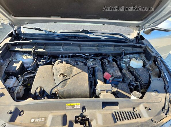 5TDBZRBH8MS550605 2021 TOYOTA HIGHLANDER Silver Widok komory silnika
