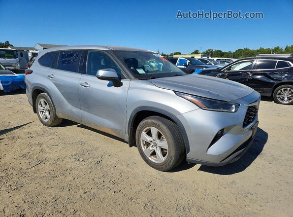 5TDBZRBH8MS550605 2021 TOYOTA HIGHLANDER Silver Przód prawy