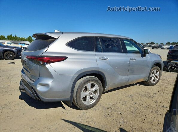 5TDBZRBH8MS550605 2021 TOYOTA HIGHLANDER Silver Tył prawy