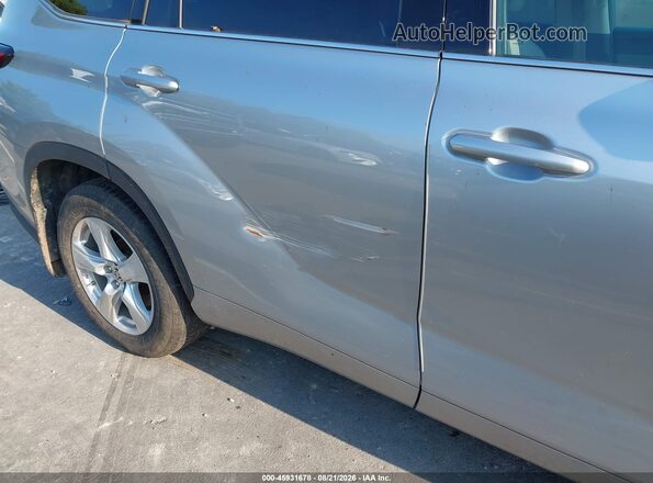5TDBZRBH9MS559443 2021 TOYOTA HIGHLANDER Silver 