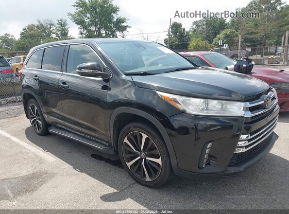 5TDBZRFH0HS378215 2017 TOYOTA HIGHLANDER Черный Вид щитка приборов