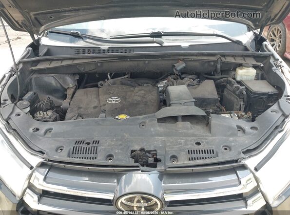 5TDBZRFH0HS378215 2017 TOYOTA HIGHLANDER Черный Вид сзади