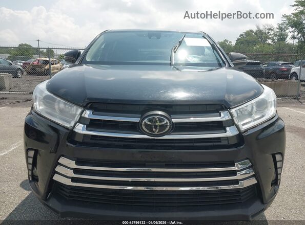 5TDBZRFH0HS378215 2017 TOYOTA HIGHLANDER Черный Вид задней части салона