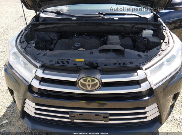 5TDBZRFH1HS405325 2017 TOYOTA HIGHLANDER Black Հետևի տեսք