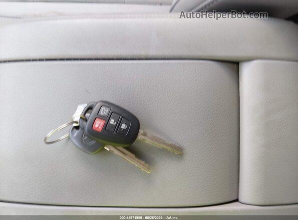 5TDBZRFH1HS405325 2017 TOYOTA HIGHLANDER Black Առջևի վահանակի տեսք