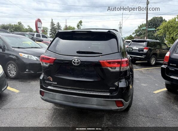5TDBZRFH1JS883847 2018 TOYOTA HIGHLANDER Black ხელსაწყოთა პანელის ხედი
