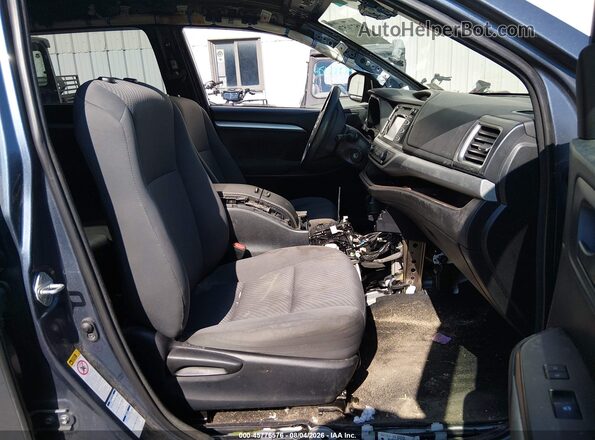 5TDBZRFH2JS868287 2018 TOYOTA HIGHLANDER Blue Widok wnętrza z przodu