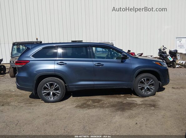 5TDBZRFH2JS868287 2018 TOYOTA HIGHLANDER Blue Widok wnętrza 360 stopni