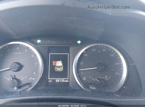 5TDBZRFH3HS473013 2017 TOYOTA HIGHLANDER Blue Вид задніх сидінь
