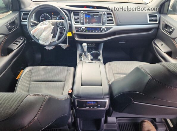5TDBZRFH3KS729898 2019 TOYOTA HIGHLANDER White Dashboard view