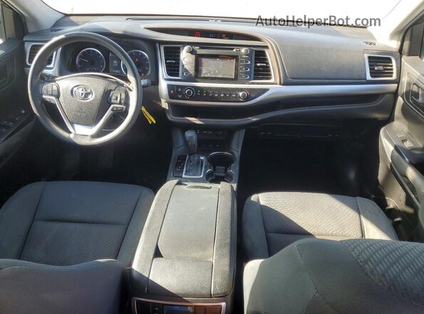 5TDBZRFH4KS981207 2019 TOYOTA HIGHLANDER White Вид панелі приладів