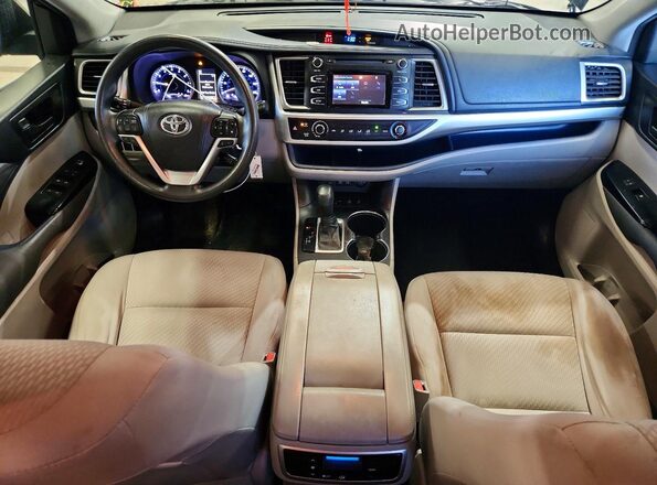 5TDBZRFH6JS808738 2018 TOYOTA HIGHLANDER Черный Вид панели приборов