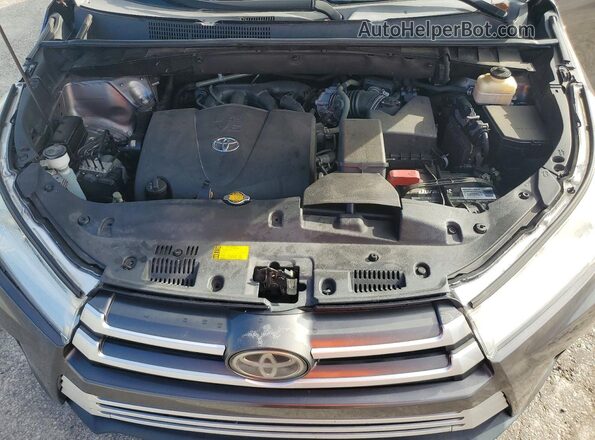 5TDBZRFH7HS416118 2017 TOYOTA HIGHLANDER Gray Vista del compartimento del motor