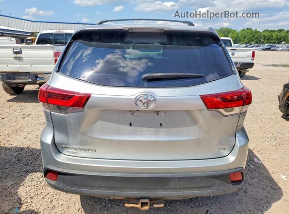 5TDBZRFH7HS442802 2017 TOYOTA HIGHLANDER Silver Vista trasera