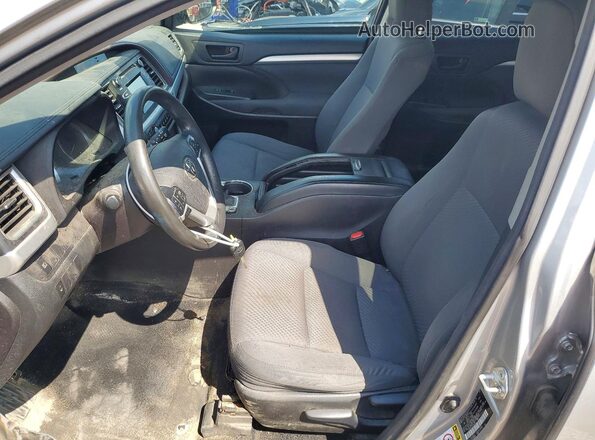 5TDBZRFH7HS442802 2017 TOYOTA HIGHLANDER Silver Vista interior delantera