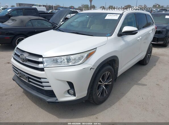 5TDBZRFH9JS494079 2018 TOYOTA HIGHLANDER White Front left