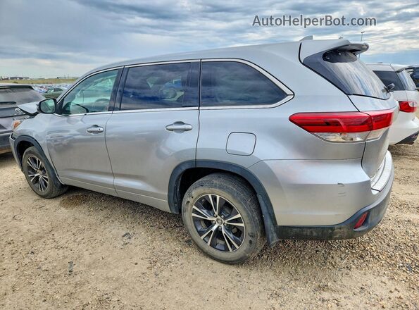 5TDBZRFH9JS834346 2018 TOYOTA HIGHLANDER Silver Tył lewy