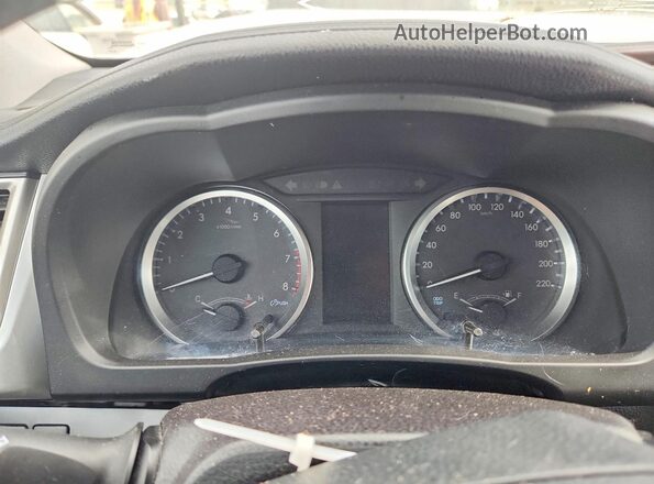 5TDBZRFH9JS834346 2018 TOYOTA HIGHLANDER Silver Widok zestawu wskaźników