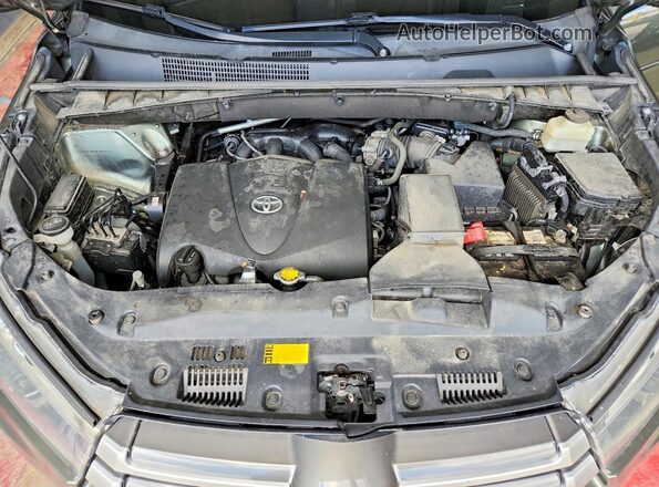 5TDBZRFHXHS384829 2017 TOYOTA HIGHLANDER Green ძრავის განყოფილების ხედი