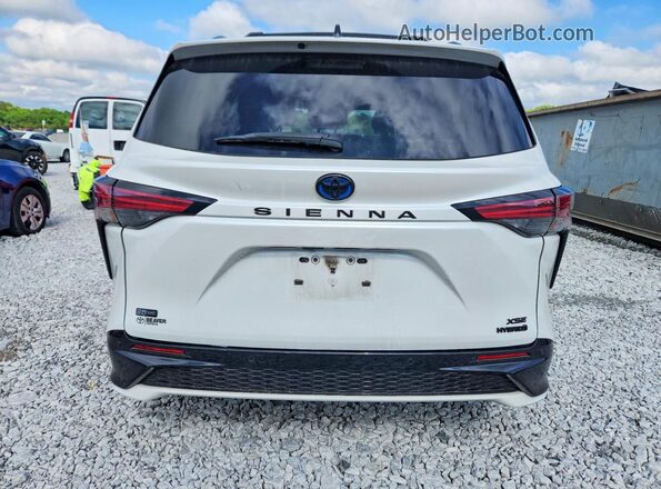5TDCRKEC4PS154364 2023 TOYOTA SIENNA White Rear view