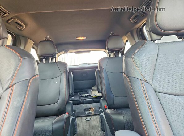 5TDCSKFC1RS153856 2024 TOYOTA SIENNA White Հետևի նստատեղերի տեսք