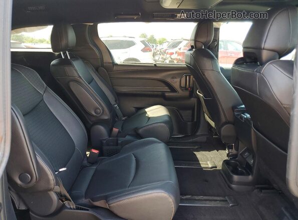 5TDCSKFC4SS166879 2025 TOYOTA SIENNA Gray Widok wnętrza z tyłu