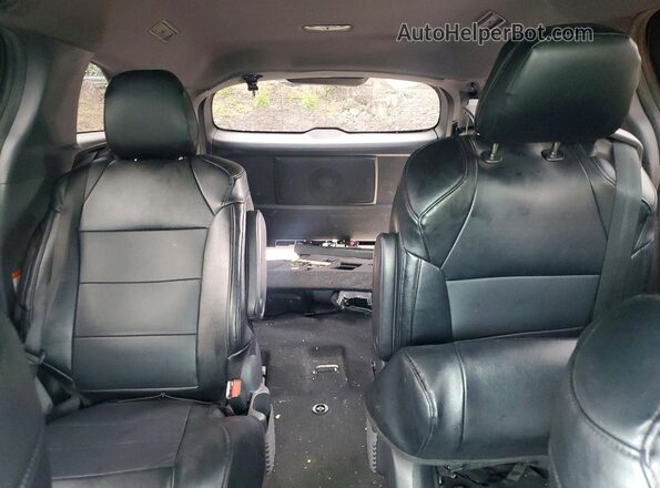 5TDCSKFC6PS106268 2023 TOYOTA SIENNA Black უკანა სავარძლების ხედი
