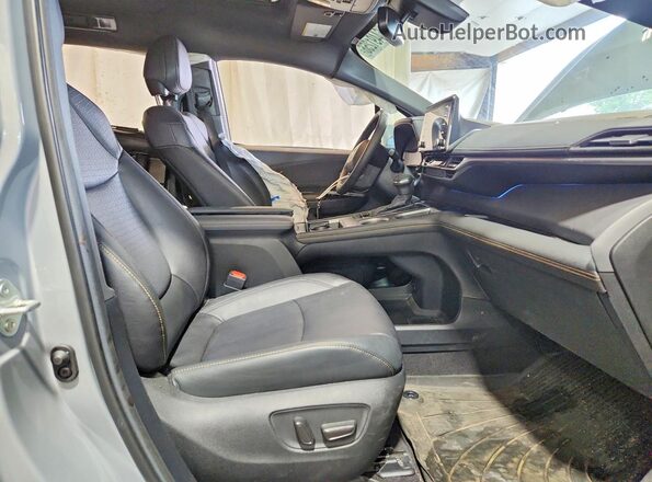 5TDCSKFC6RS143744 2024 TOYOTA SIENNA Gray Widok wnętrza z przodu